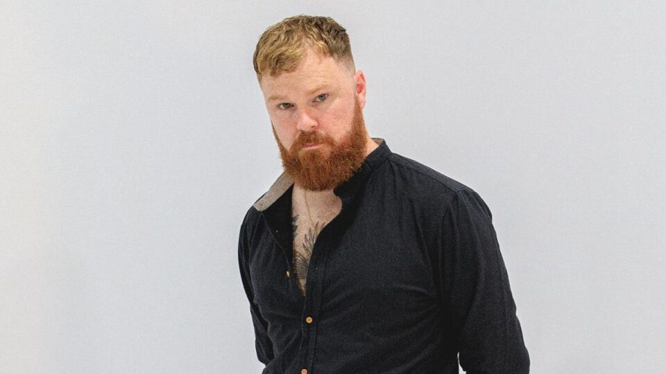 Australian Producer Arthur Wimble Unveils SynthLaden Single "Love's So